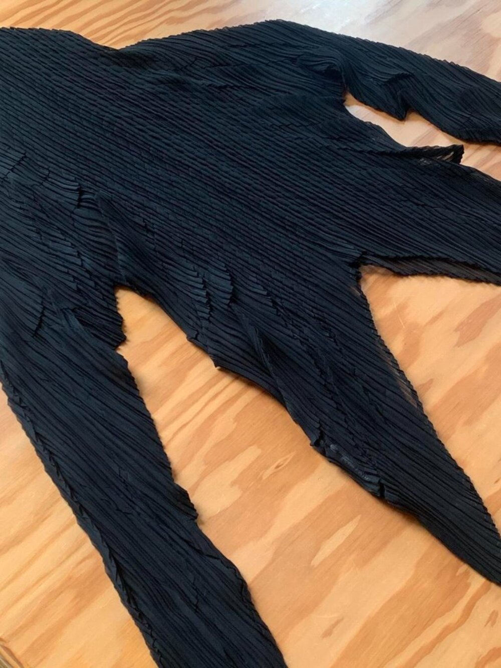Issey Miyake Pleated Angular Top Black L - Picture 6 of 6